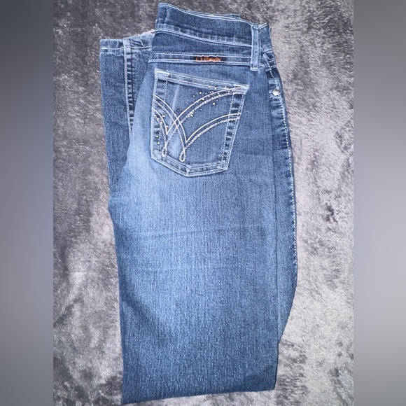 Wrangler Kids Blue Jeans with Embellished Pocket - Picture 1 of 5